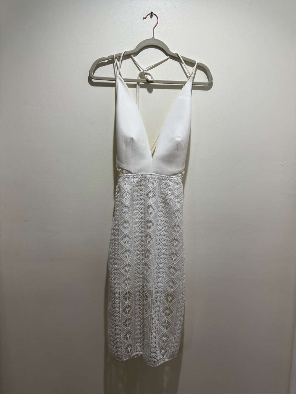 Finders Size L White Lace Plunge Neck Open Back Midi Dress NWT